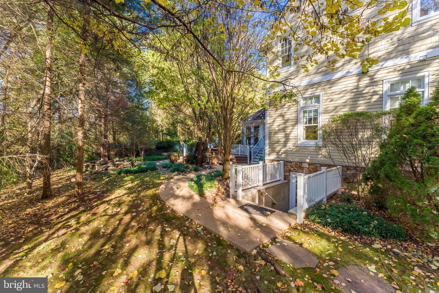 615 KENTLAND DR, GREAT FALLS, Virginia 22066, 6 Bedrooms Bedrooms, ,8 BathroomsBathrooms,Residential,For sale,615 KENTLAND DR,VAFX2275672 MLS # VAFX2275672 615 KENTLAND DR, GREAT FALLS, Virginia 22066, 6 Bedrooms Bedrooms, ,8 BathroomsBathrooms,Residential,For sale,615 KENTLAND DR,VAFX2275672 MLS # VAFX2275672