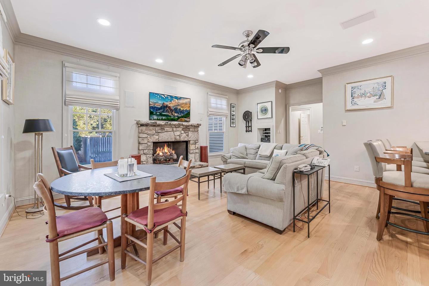 615 KENTLAND DR, GREAT FALLS, Virginia 22066, 6 Bedrooms Bedrooms, ,8 BathroomsBathrooms,Residential,For sale,615 KENTLAND DR,VAFX2275672 MLS # VAFX2275672 615 KENTLAND DR, GREAT FALLS, Virginia 22066, 6 Bedrooms Bedrooms, ,8 BathroomsBathrooms,Residential,For sale,615 KENTLAND DR,VAFX2275672 MLS # VAFX2275672