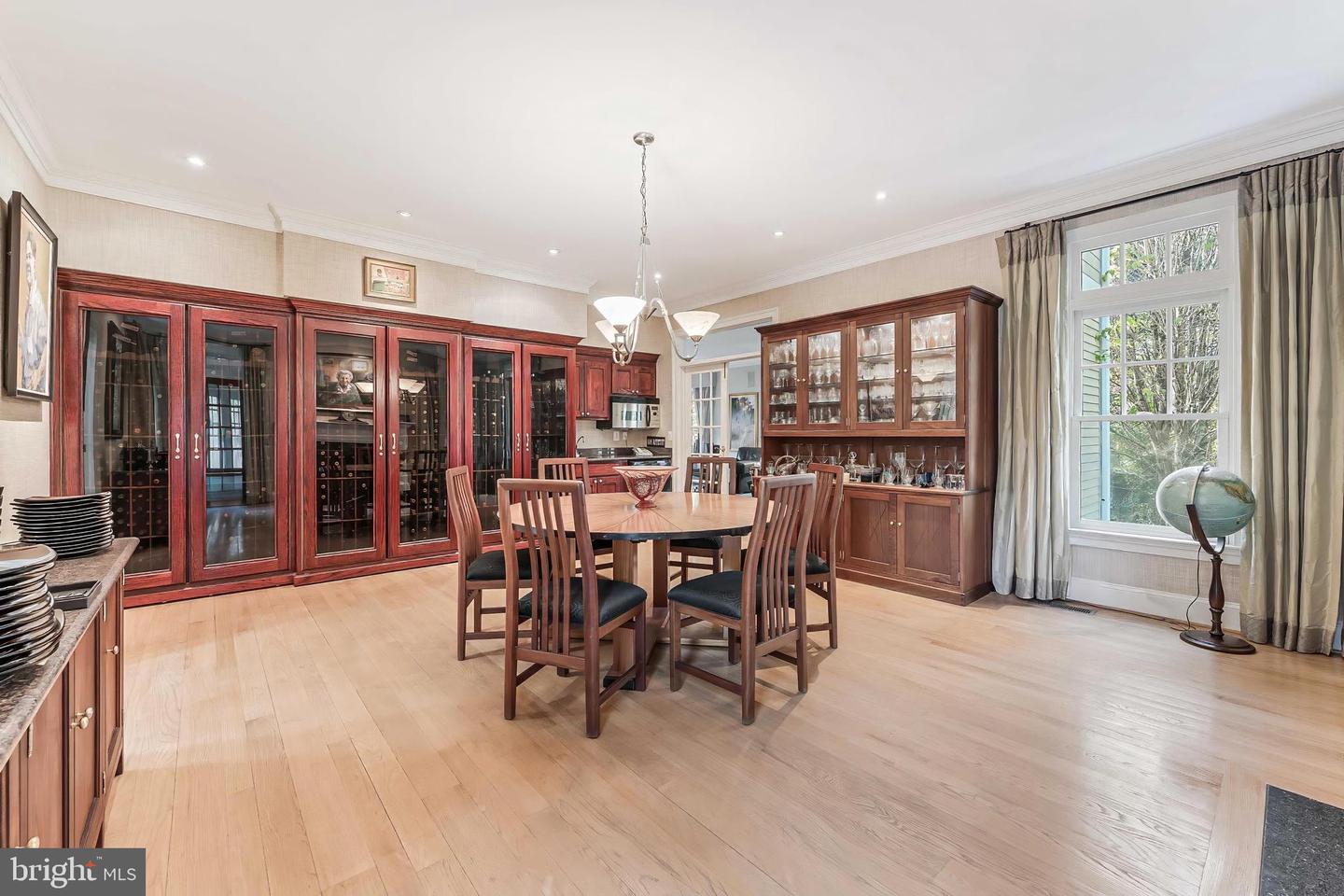 615 KENTLAND DR, GREAT FALLS, Virginia 22066, 6 Bedrooms Bedrooms, ,8 BathroomsBathrooms,Residential,For sale,615 KENTLAND DR,VAFX2275672 MLS # VAFX2275672 615 KENTLAND DR, GREAT FALLS, Virginia 22066, 6 Bedrooms Bedrooms, ,8 BathroomsBathrooms,Residential,For sale,615 KENTLAND DR,VAFX2275672 MLS # VAFX2275672