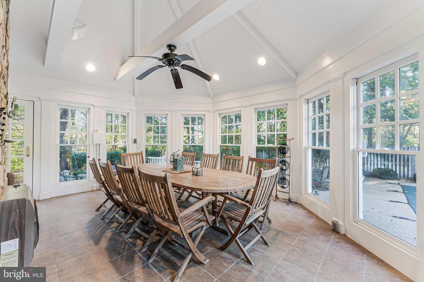 615 KENTLAND DR, GREAT FALLS, Virginia 22066, 6 Bedrooms Bedrooms, ,8 BathroomsBathrooms,Residential,For sale,615 KENTLAND DR,VAFX2275672 MLS # VAFX2275672 615 KENTLAND DR, GREAT FALLS, Virginia 22066, 6 Bedrooms Bedrooms, ,8 BathroomsBathrooms,Residential,For sale,615 KENTLAND DR,VAFX2275672 MLS # VAFX2275672