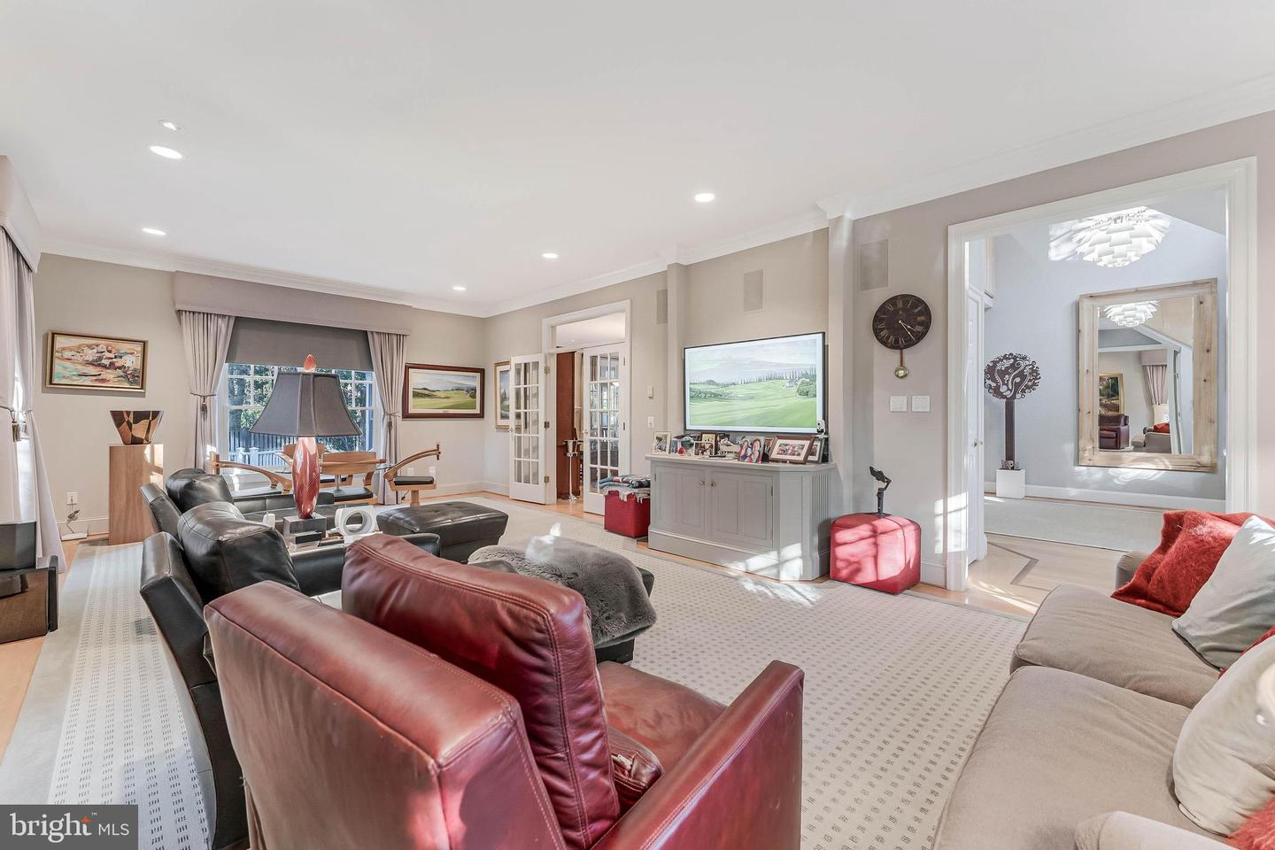 615 KENTLAND DR, GREAT FALLS, Virginia 22066, 6 Bedrooms Bedrooms, ,8 BathroomsBathrooms,Residential,For sale,615 KENTLAND DR,VAFX2275672 MLS # VAFX2275672 615 KENTLAND DR, GREAT FALLS, Virginia 22066, 6 Bedrooms Bedrooms, ,8 BathroomsBathrooms,Residential,For sale,615 KENTLAND DR,VAFX2275672 MLS # VAFX2275672