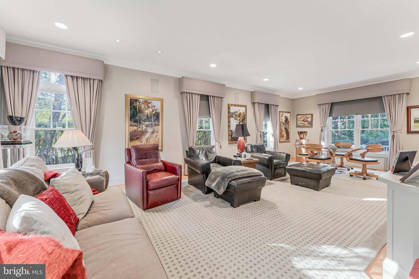 615 KENTLAND DR, GREAT FALLS, Virginia 22066, 6 Bedrooms Bedrooms, ,8 BathroomsBathrooms,Residential,For sale,615 KENTLAND DR,VAFX2275672 MLS # VAFX2275672 615 KENTLAND DR, GREAT FALLS, Virginia 22066, 6 Bedrooms Bedrooms, ,8 BathroomsBathrooms,Residential,For sale,615 KENTLAND DR,VAFX2275672 MLS # VAFX2275672