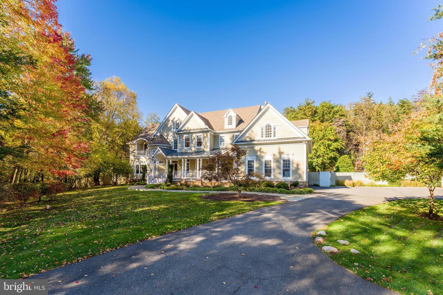 615 KENTLAND DR, GREAT FALLS, Virginia 22066, 6 Bedrooms Bedrooms, ,8 BathroomsBathrooms,Residential,For sale,615 KENTLAND DR,VAFX2275672 MLS # VAFX2275672 615 KENTLAND DR, GREAT FALLS, Virginia 22066, 6 Bedrooms Bedrooms, ,8 BathroomsBathrooms,Residential,For sale,615 KENTLAND DR,VAFX2275672 MLS # VAFX2275672