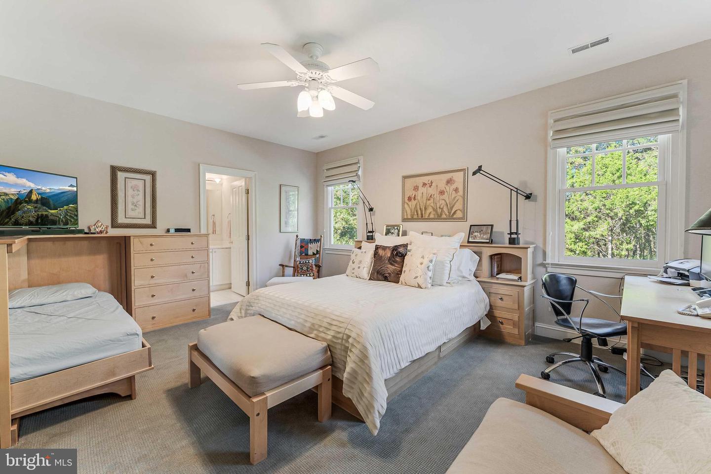 615 KENTLAND DR, GREAT FALLS, Virginia 22066, 6 Bedrooms Bedrooms, ,8 BathroomsBathrooms,Residential,For sale,615 KENTLAND DR,VAFX2275672 MLS # VAFX2275672 615 KENTLAND DR, GREAT FALLS, Virginia 22066, 6 Bedrooms Bedrooms, ,8 BathroomsBathrooms,Residential,For sale,615 KENTLAND DR,VAFX2275672 MLS # VAFX2275672