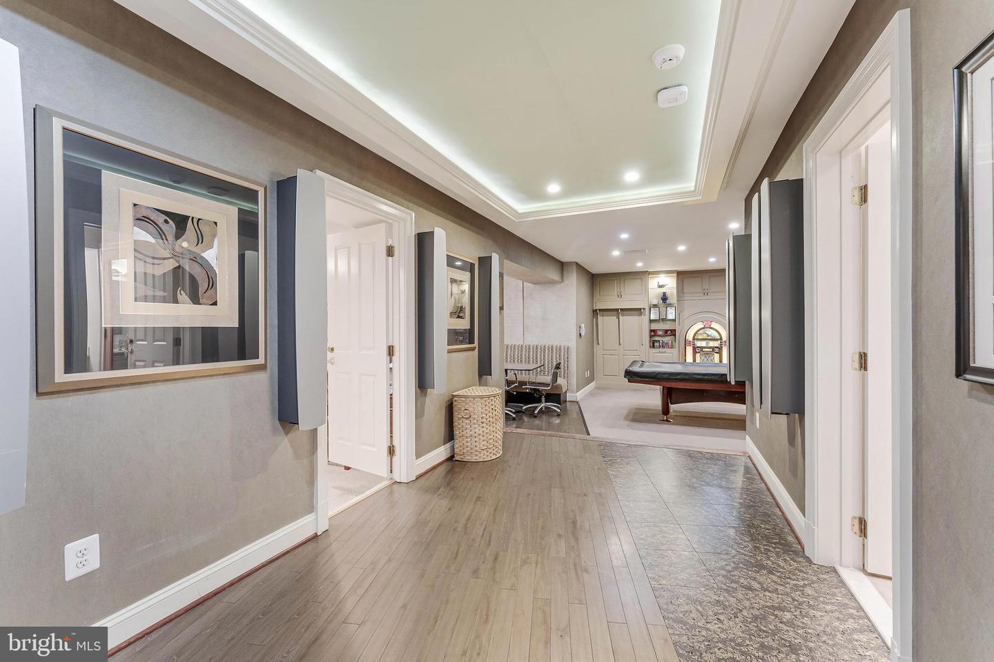 615 KENTLAND DR, GREAT FALLS, Virginia 22066, 6 Bedrooms Bedrooms, ,8 BathroomsBathrooms,Residential,For sale,615 KENTLAND DR,VAFX2275672 MLS # VAFX2275672 615 KENTLAND DR, GREAT FALLS, Virginia 22066, 6 Bedrooms Bedrooms, ,8 BathroomsBathrooms,Residential,For sale,615 KENTLAND DR,VAFX2275672 MLS # VAFX2275672