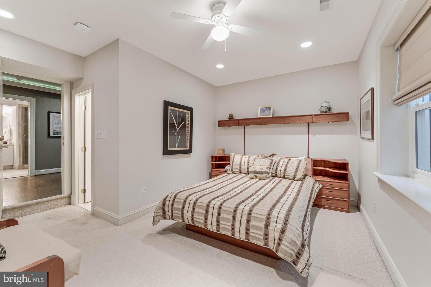 615 KENTLAND DR, GREAT FALLS, Virginia 22066, 6 Bedrooms Bedrooms, ,8 BathroomsBathrooms,Residential,For sale,615 KENTLAND DR,VAFX2275672 MLS # VAFX2275672 615 KENTLAND DR, GREAT FALLS, Virginia 22066, 6 Bedrooms Bedrooms, ,8 BathroomsBathrooms,Residential,For sale,615 KENTLAND DR,VAFX2275672 MLS # VAFX2275672