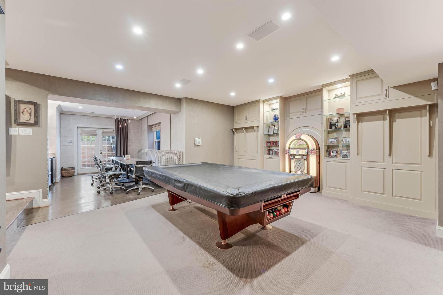 615 KENTLAND DR, GREAT FALLS, Virginia 22066, 6 Bedrooms Bedrooms, ,8 BathroomsBathrooms,Residential,For sale,615 KENTLAND DR,VAFX2275672 MLS # VAFX2275672 615 KENTLAND DR, GREAT FALLS, Virginia 22066, 6 Bedrooms Bedrooms, ,8 BathroomsBathrooms,Residential,For sale,615 KENTLAND DR,VAFX2275672 MLS # VAFX2275672