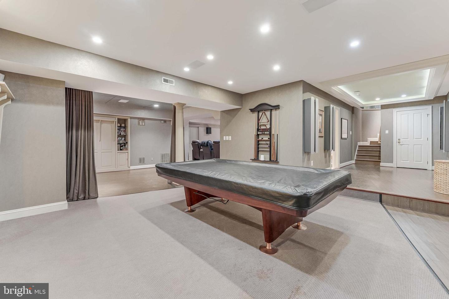 615 KENTLAND DR, GREAT FALLS, Virginia 22066, 6 Bedrooms Bedrooms, ,8 BathroomsBathrooms,Residential,For sale,615 KENTLAND DR,VAFX2275672 MLS # VAFX2275672 615 KENTLAND DR, GREAT FALLS, Virginia 22066, 6 Bedrooms Bedrooms, ,8 BathroomsBathrooms,Residential,For sale,615 KENTLAND DR,VAFX2275672 MLS # VAFX2275672