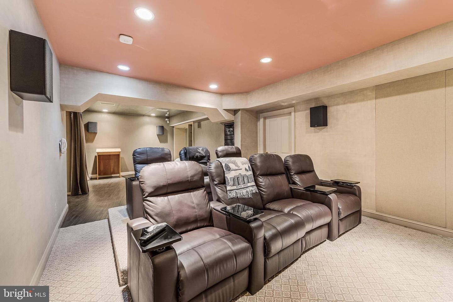 615 KENTLAND DR, GREAT FALLS, Virginia 22066, 6 Bedrooms Bedrooms, ,8 BathroomsBathrooms,Residential,For sale,615 KENTLAND DR,VAFX2275672 MLS # VAFX2275672 615 KENTLAND DR, GREAT FALLS, Virginia 22066, 6 Bedrooms Bedrooms, ,8 BathroomsBathrooms,Residential,For sale,615 KENTLAND DR,VAFX2275672 MLS # VAFX2275672