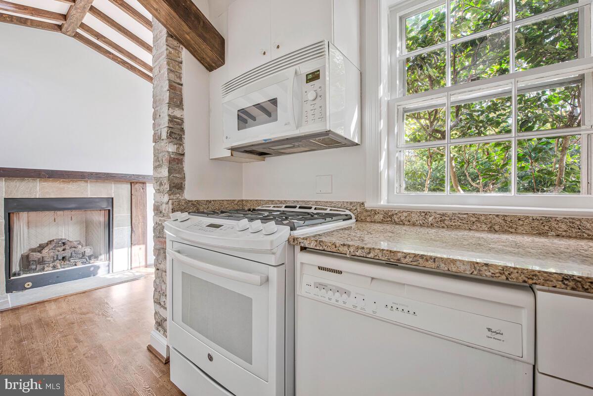 3735 FORDHAM RD NW, WASHINGTON, District Of Columbia 20016, 3 Bedrooms Bedrooms, ,3 BathroomsBathrooms,Residential,For sale,3735 FORDHAM RD NW,DCDC2229044 MLS # DCDC2229044 3735 FORDHAM RD NW, WASHINGTON, District Of Columbia 20016, 3 Bedrooms Bedrooms, ,3 BathroomsBathrooms,Residential,For sale,3735 FORDHAM RD NW,DCDC2229044 MLS # DCDC2229044