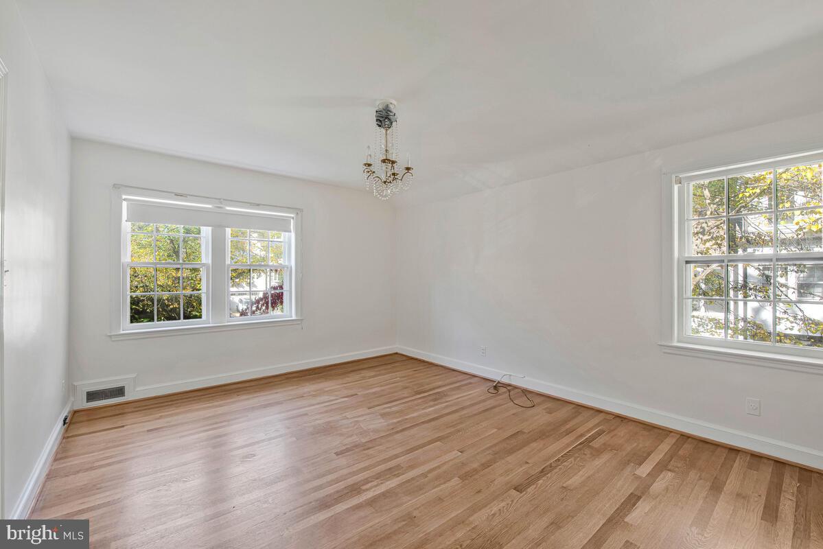 3735 FORDHAM RD NW, WASHINGTON, District Of Columbia 20016, 3 Bedrooms Bedrooms, ,3 BathroomsBathrooms,Residential,For sale,3735 FORDHAM RD NW,DCDC2229044 MLS # DCDC2229044 3735 FORDHAM RD NW, WASHINGTON, District Of Columbia 20016, 3 Bedrooms Bedrooms, ,3 BathroomsBathrooms,Residential,For sale,3735 FORDHAM RD NW,DCDC2229044 MLS # DCDC2229044