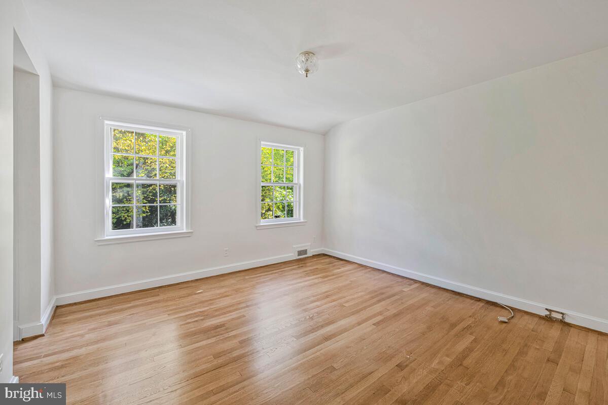 3735 FORDHAM RD NW, WASHINGTON, District Of Columbia 20016, 3 Bedrooms Bedrooms, ,3 BathroomsBathrooms,Residential,For sale,3735 FORDHAM RD NW,DCDC2229044 MLS # DCDC2229044 3735 FORDHAM RD NW, WASHINGTON, District Of Columbia 20016, 3 Bedrooms Bedrooms, ,3 BathroomsBathrooms,Residential,For sale,3735 FORDHAM RD NW,DCDC2229044 MLS # DCDC2229044