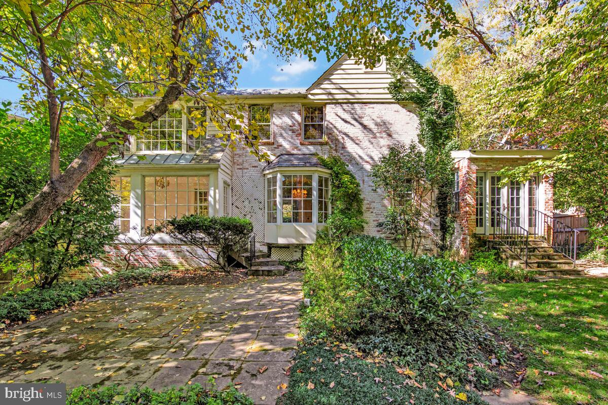 3735 FORDHAM RD NW, WASHINGTON, District Of Columbia 20016, 3 Bedrooms Bedrooms, ,3 BathroomsBathrooms,Residential,For sale,3735 FORDHAM RD NW,DCDC2229044 MLS # DCDC2229044 3735 FORDHAM RD NW, WASHINGTON, District Of Columbia 20016, 3 Bedrooms Bedrooms, ,3 BathroomsBathrooms,Residential,For sale,3735 FORDHAM RD NW,DCDC2229044 MLS # DCDC2229044