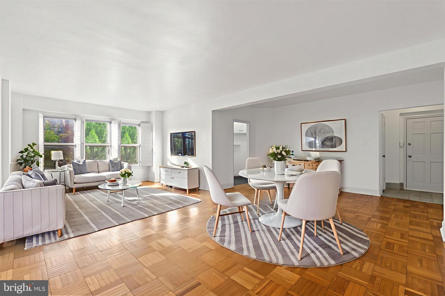 2500 Q ST NW #214, WASHINGTON, District Of Columbia 20007, 2 Bedrooms Bedrooms, ,2 BathroomsBathrooms,Residential,For sale,2500 Q ST NW #214,DCDC2229184 MLS # DCDC2229184