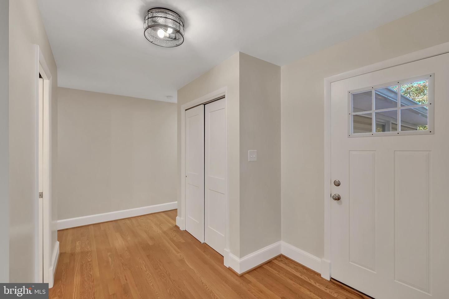 6829 CHERRY LN, ANNANDALE, Virginia 22003, 5 Bedrooms Bedrooms, ,4 BathroomsBathrooms,Residential,For sale,6829 CHERRY LN,VAFX2276444 MLS # VAFX2276444 6829 CHERRY LN, ANNANDALE, Virginia 22003, 5 Bedrooms Bedrooms, ,4 BathroomsBathrooms,Residential,For sale,6829 CHERRY LN,VAFX2276444 MLS # VAFX2276444