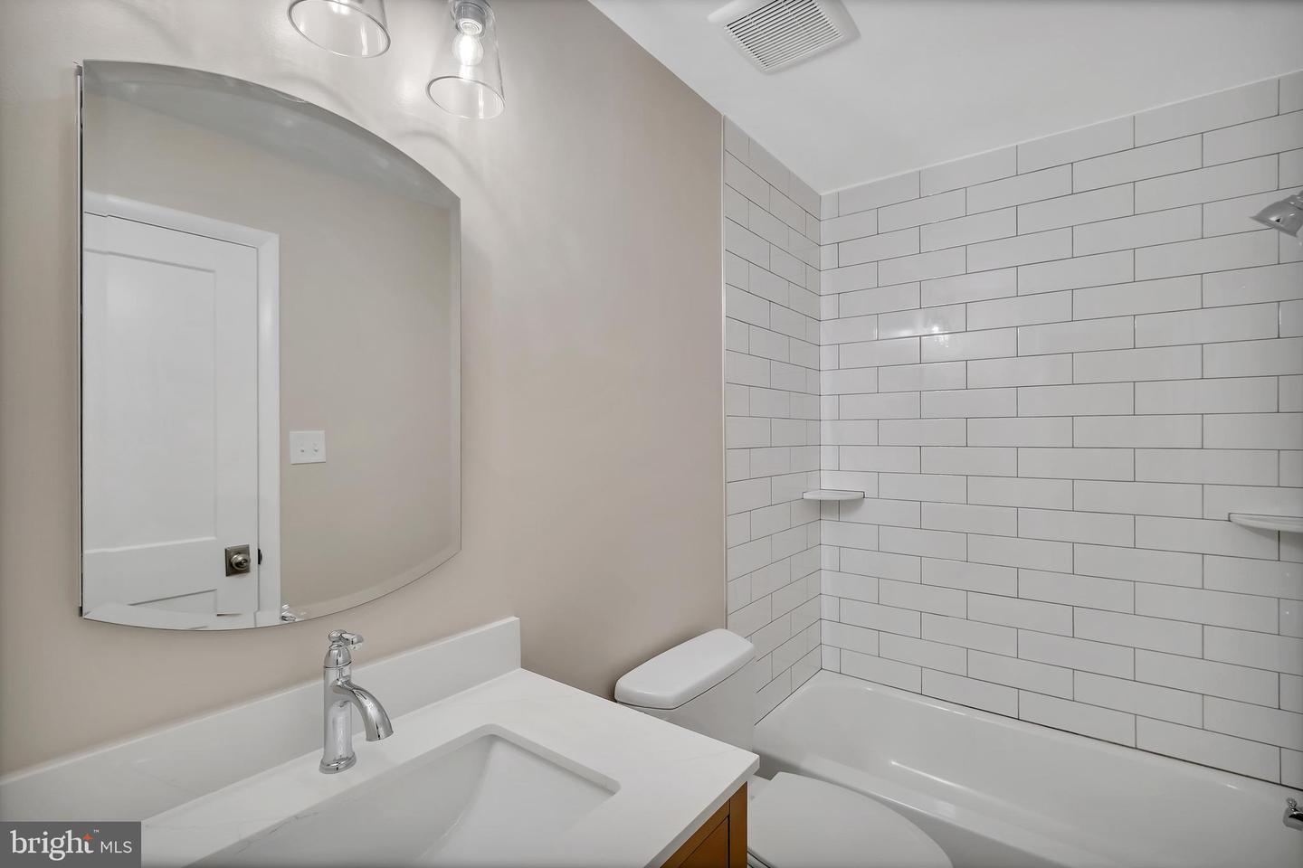 6829 CHERRY LN, ANNANDALE, Virginia 22003, 5 Bedrooms Bedrooms, ,4 BathroomsBathrooms,Residential,For sale,6829 CHERRY LN,VAFX2276444 MLS # VAFX2276444 6829 CHERRY LN, ANNANDALE, Virginia 22003, 5 Bedrooms Bedrooms, ,4 BathroomsBathrooms,Residential,For sale,6829 CHERRY LN,VAFX2276444 MLS # VAFX2276444