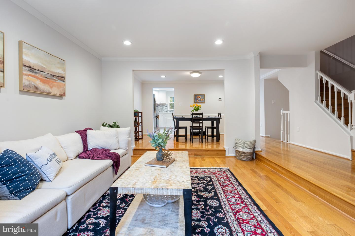 10139 WOOD GREEN WAY, BURKE, Virginia 22015, 3 Bedrooms Bedrooms, ,3 BathroomsBathrooms,Residential,For sale,10139 WOOD GREEN WAY,VAFX2276448 MLS # VAFX2276448