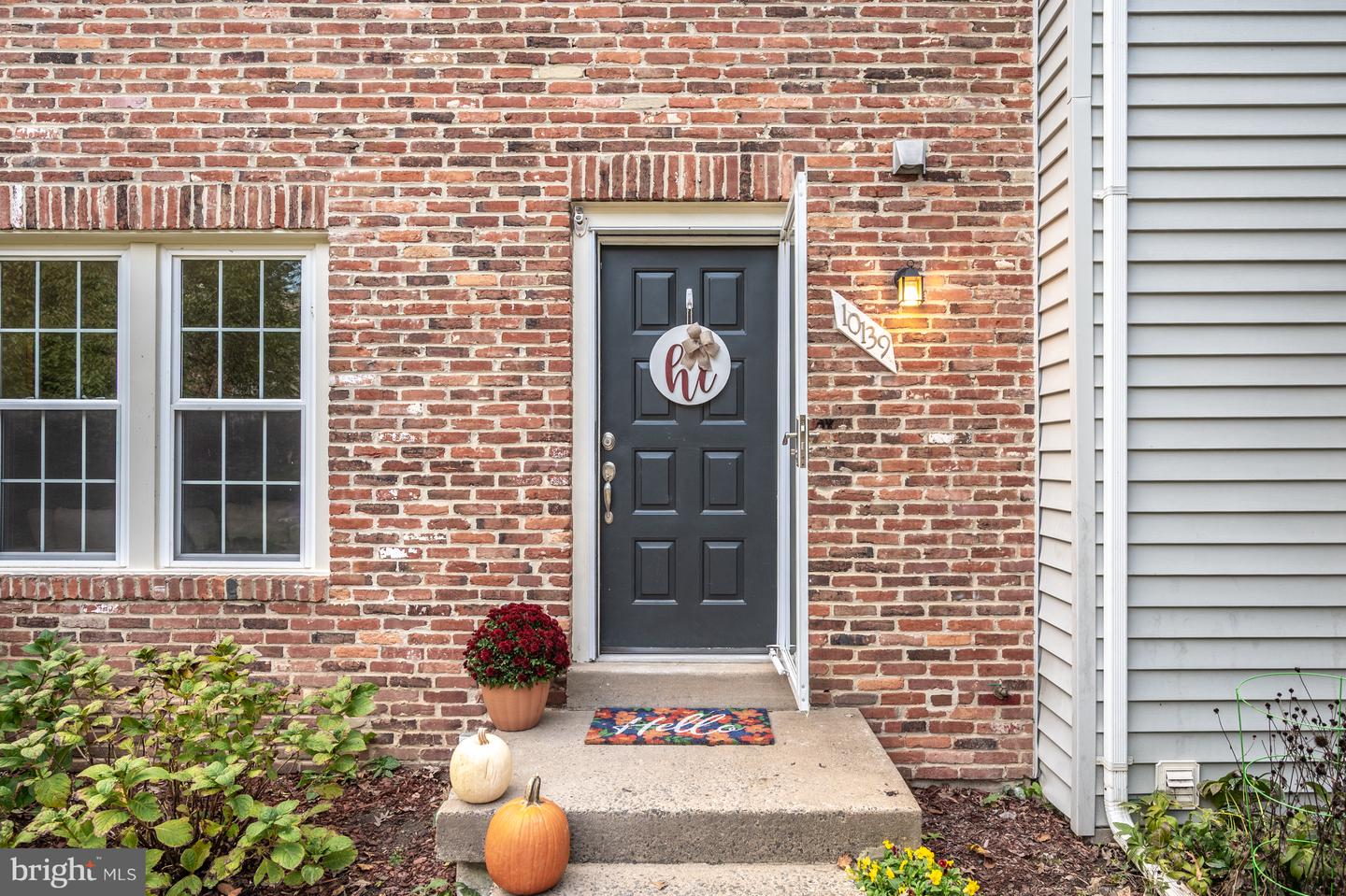 10139 WOOD GREEN WAY, BURKE, Virginia 22015, 3 Bedrooms Bedrooms, ,3 BathroomsBathrooms,Residential,For sale,10139 WOOD GREEN WAY,VAFX2276448 MLS # VAFX2276448