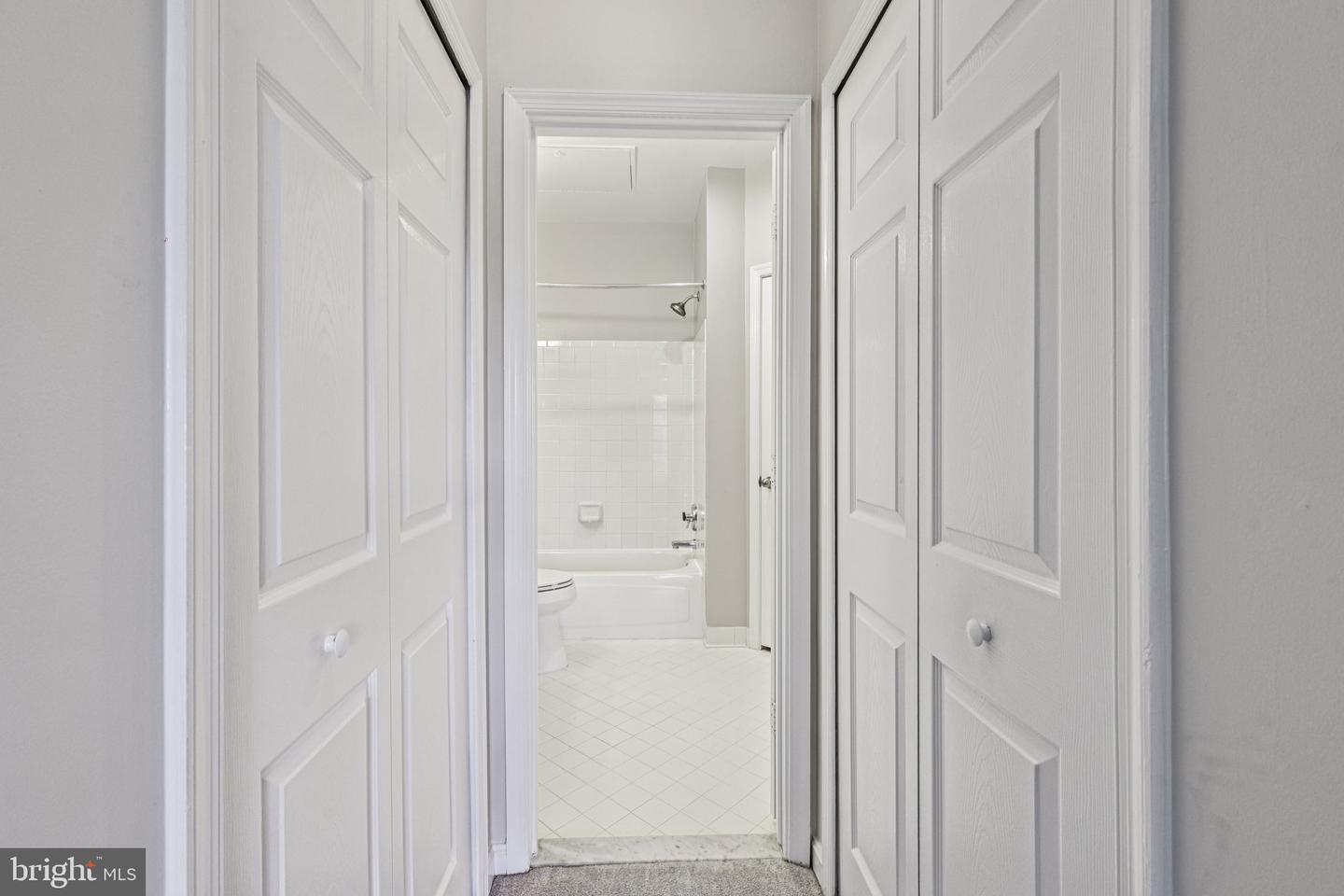 4225 MOZART BRIGADE LN #94, FAIRFAX, Virginia 22033, 3 Bedrooms Bedrooms, ,2 BathroomsBathrooms,Residential,For sale,4225 MOZART BRIGADE LN #94,VAFX2276470 MLS # VAFX2276470