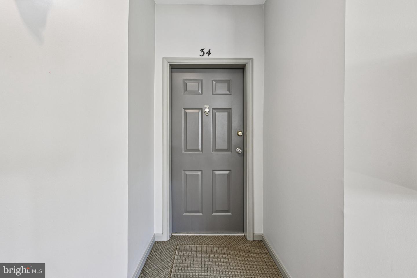 4225 MOZART BRIGADE LN #94, FAIRFAX, Virginia 22033, 3 Bedrooms Bedrooms, ,2 BathroomsBathrooms,Residential,For sale,4225 MOZART BRIGADE LN #94,VAFX2276470 MLS # VAFX2276470