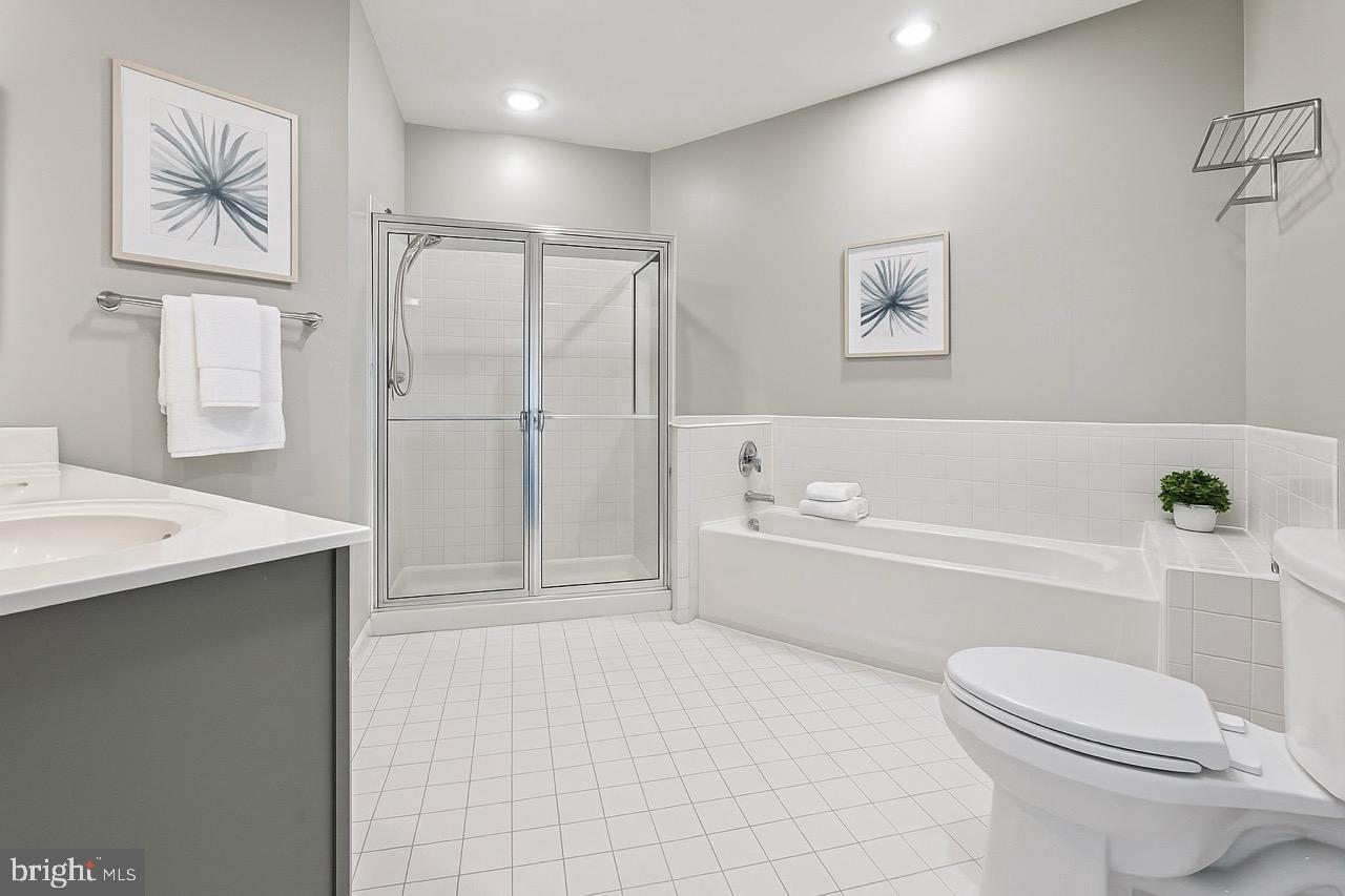 4225 MOZART BRIGADE LN #94, FAIRFAX, Virginia 22033, 3 Bedrooms Bedrooms, ,2 BathroomsBathrooms,Residential,For sale,4225 MOZART BRIGADE LN #94,VAFX2276470 MLS # VAFX2276470