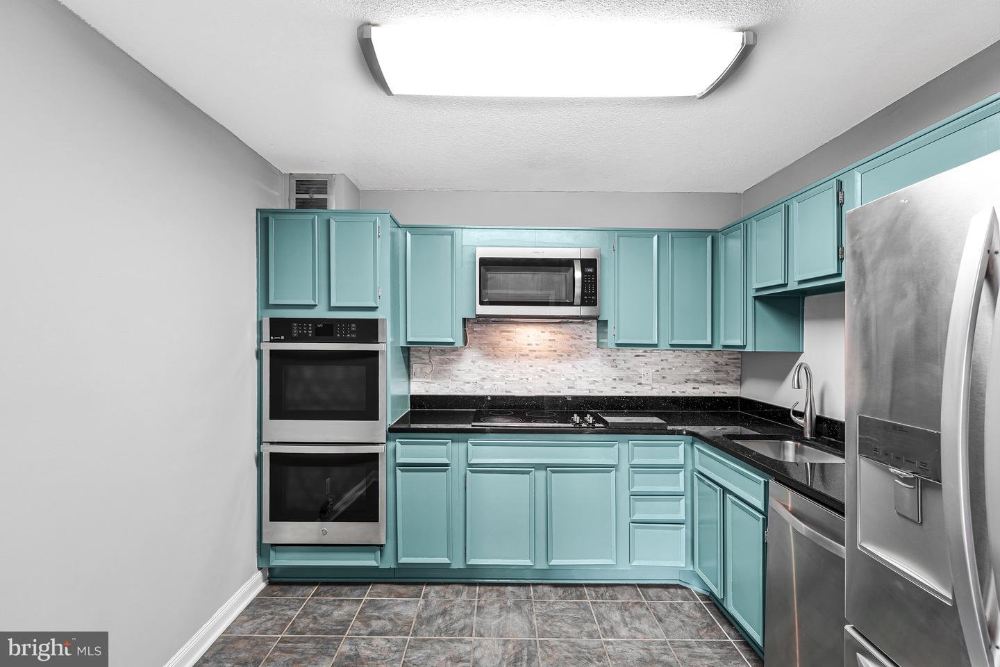 8360 GREENSBORO DR #516, MCLEAN, Virginia 22102, 1 Bedroom Bedrooms, ,1 BathroomBathrooms,Residential,For sale,8360 GREENSBORO DR #516,VAFX2276560 MLS # VAFX2276560