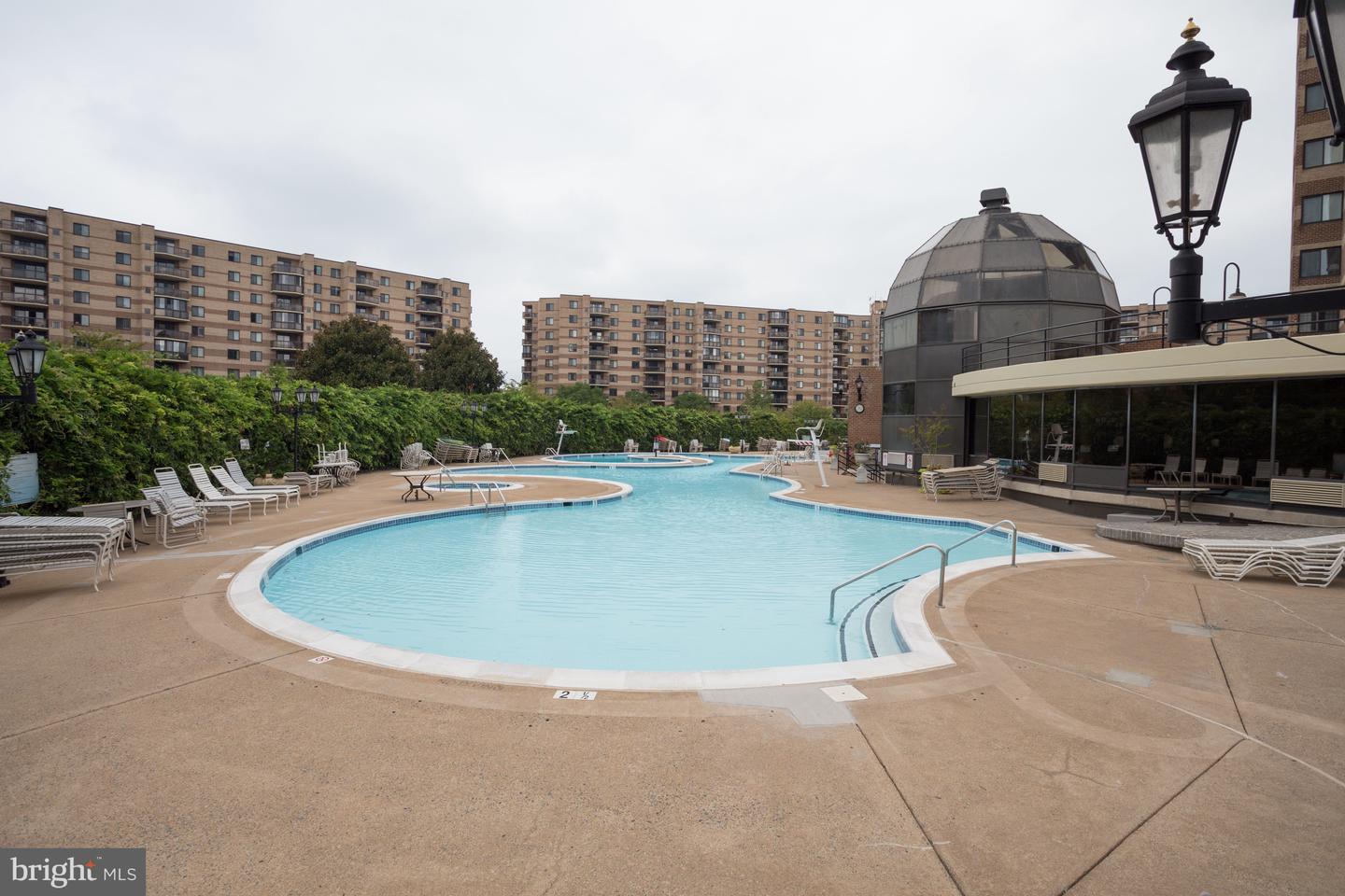 8360 GREENSBORO DR #516, MCLEAN, Virginia 22102, 1 Bedroom Bedrooms, ,1 BathroomBathrooms,Residential,For sale,8360 GREENSBORO DR #516,VAFX2276560 MLS # VAFX2276560