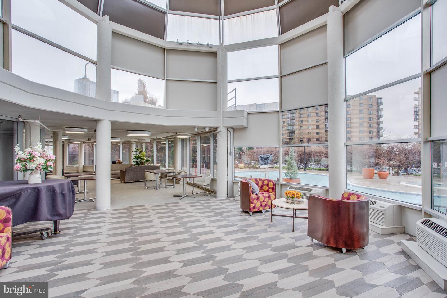 8360 GREENSBORO DR #516, MCLEAN, Virginia 22102, 1 Bedroom Bedrooms, ,1 BathroomBathrooms,Residential,For sale,8360 GREENSBORO DR #516,VAFX2276560 MLS # VAFX2276560