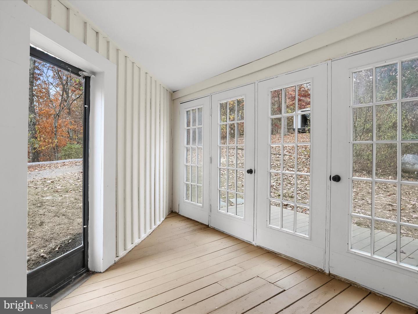 290 HICKORY LN, MOUNT JACKSON, Virginia 22842, 3 Bedrooms Bedrooms, ,1 BathroomBathrooms,Residential,For sale,290 HICKORY LN,VASH2012878 MLS # VASH2012878