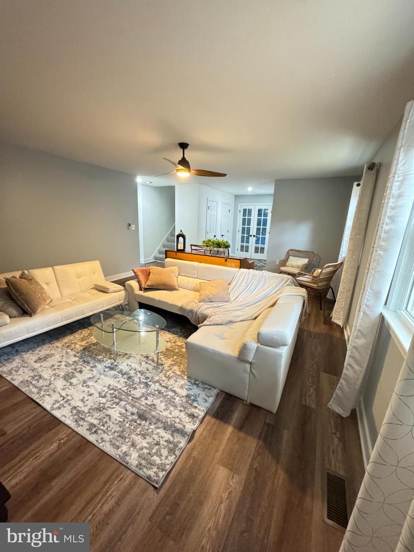 9901 GLASS RD, NORTH CHESTERFIELD, Virginia 23236, 4 Bedrooms Bedrooms, 12 Rooms Rooms,2 BathroomsBathrooms,Residential,For sale,9901 GLASS RD,VACF2001302 MLS # VACF2001302