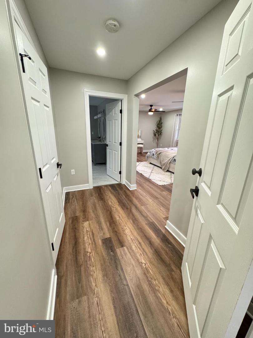 9901 GLASS RD, NORTH CHESTERFIELD, Virginia 23236, 4 Bedrooms Bedrooms, 12 Rooms Rooms,2 BathroomsBathrooms,Residential,For sale,9901 GLASS RD,VACF2001302 MLS # VACF2001302