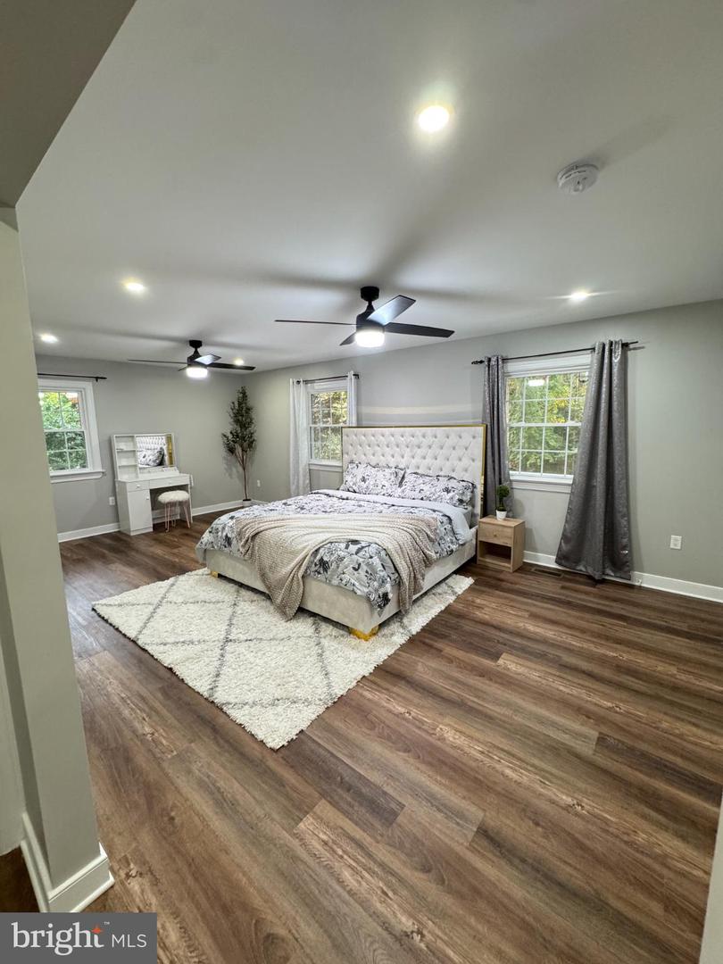 9901 GLASS RD, NORTH CHESTERFIELD, Virginia 23236, 4 Bedrooms Bedrooms, 12 Rooms Rooms,2 BathroomsBathrooms,Residential,For sale,9901 GLASS RD,VACF2001302 MLS # VACF2001302