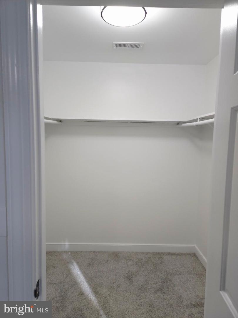 9901 GLASS RD, NORTH CHESTERFIELD, Virginia 23236, 4 Bedrooms Bedrooms, 12 Rooms Rooms,2 BathroomsBathrooms,Residential,For sale,9901 GLASS RD,VACF2001302 MLS # VACF2001302