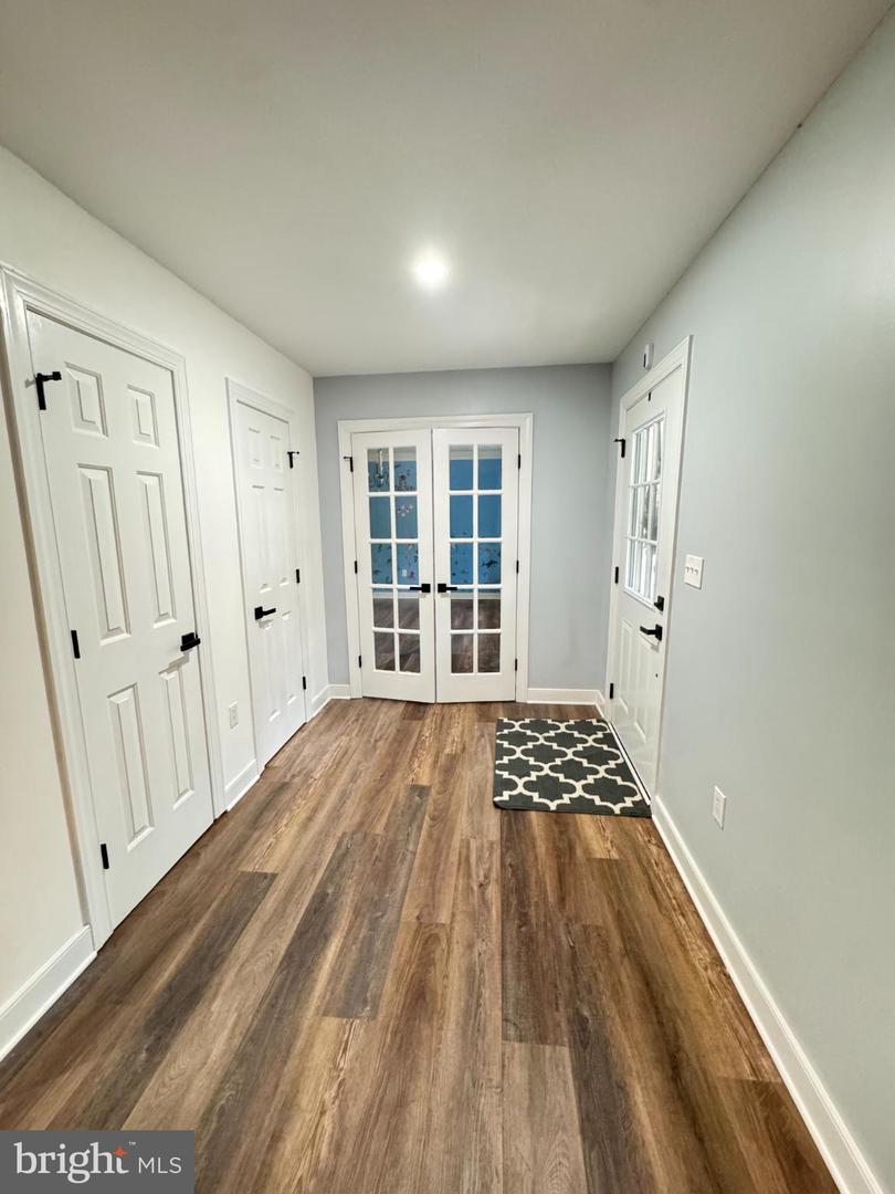 9901 GLASS RD, NORTH CHESTERFIELD, Virginia 23236, 4 Bedrooms Bedrooms, 12 Rooms Rooms,2 BathroomsBathrooms,Residential,For sale,9901 GLASS RD,VACF2001302 MLS # VACF2001302