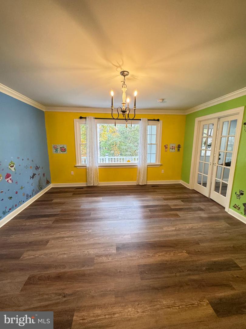 9901 GLASS RD, NORTH CHESTERFIELD, Virginia 23236, 4 Bedrooms Bedrooms, 12 Rooms Rooms,2 BathroomsBathrooms,Residential,For sale,9901 GLASS RD,VACF2001302 MLS # VACF2001302