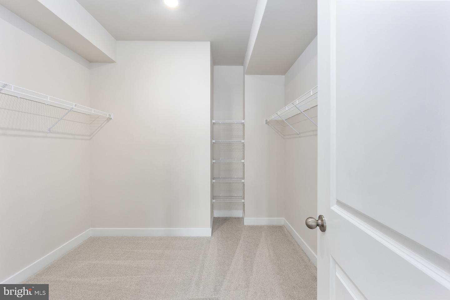 45205 DROWES TER, DULLES, Virginia 20166, 3 Bedrooms Bedrooms, ,2 BathroomsBathrooms,Residential,For sale,45205 DROWES TER,VALO2110014 MLS # VALO2110014 45205 DROWES TER, DULLES, Virginia 20166, 3 Bedrooms Bedrooms, ,2 BathroomsBathrooms,Residential,For sale,45205 DROWES TER,VALO2110014 MLS # VALO2110014