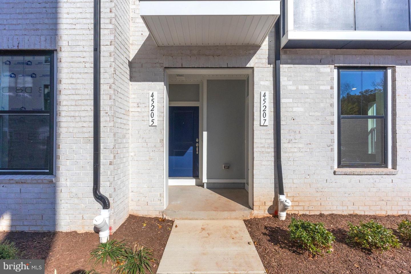 45205 DROWES TER, DULLES, Virginia 20166, 3 Bedrooms Bedrooms, ,2 BathroomsBathrooms,Residential,For sale,45205 DROWES TER,VALO2110014 MLS # VALO2110014 45205 DROWES TER, DULLES, Virginia 20166, 3 Bedrooms Bedrooms, ,2 BathroomsBathrooms,Residential,For sale,45205 DROWES TER,VALO2110014 MLS # VALO2110014