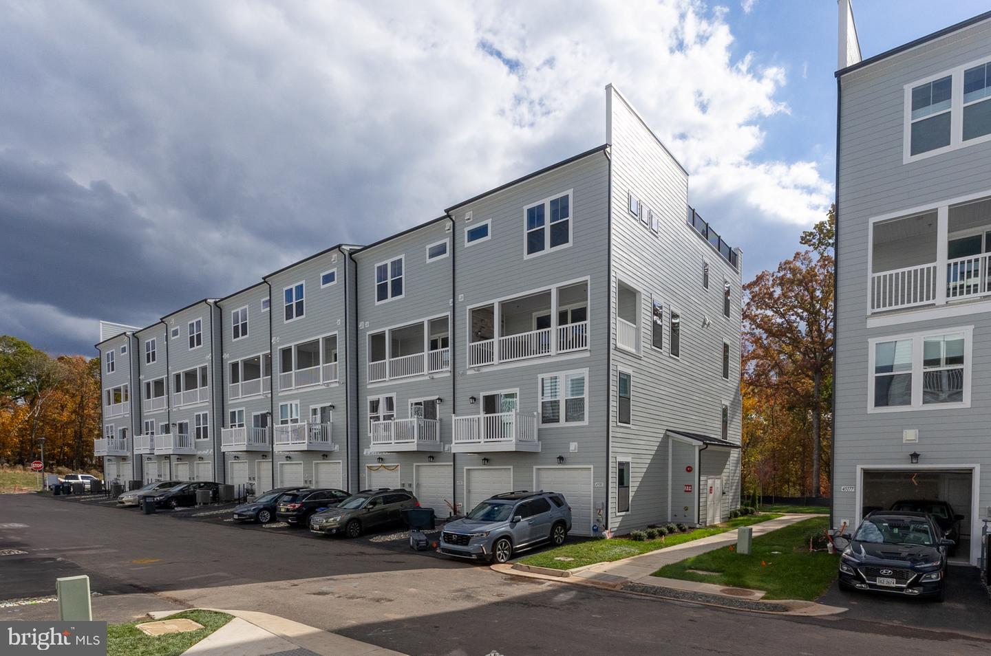 45205 DROWES TER, DULLES, Virginia 20166, 3 Bedrooms Bedrooms, ,2 BathroomsBathrooms,Residential,For sale,45205 DROWES TER,VALO2110014 MLS # VALO2110014 45205 DROWES TER, DULLES, Virginia 20166, 3 Bedrooms Bedrooms, ,2 BathroomsBathrooms,Residential,For sale,45205 DROWES TER,VALO2110014 MLS # VALO2110014