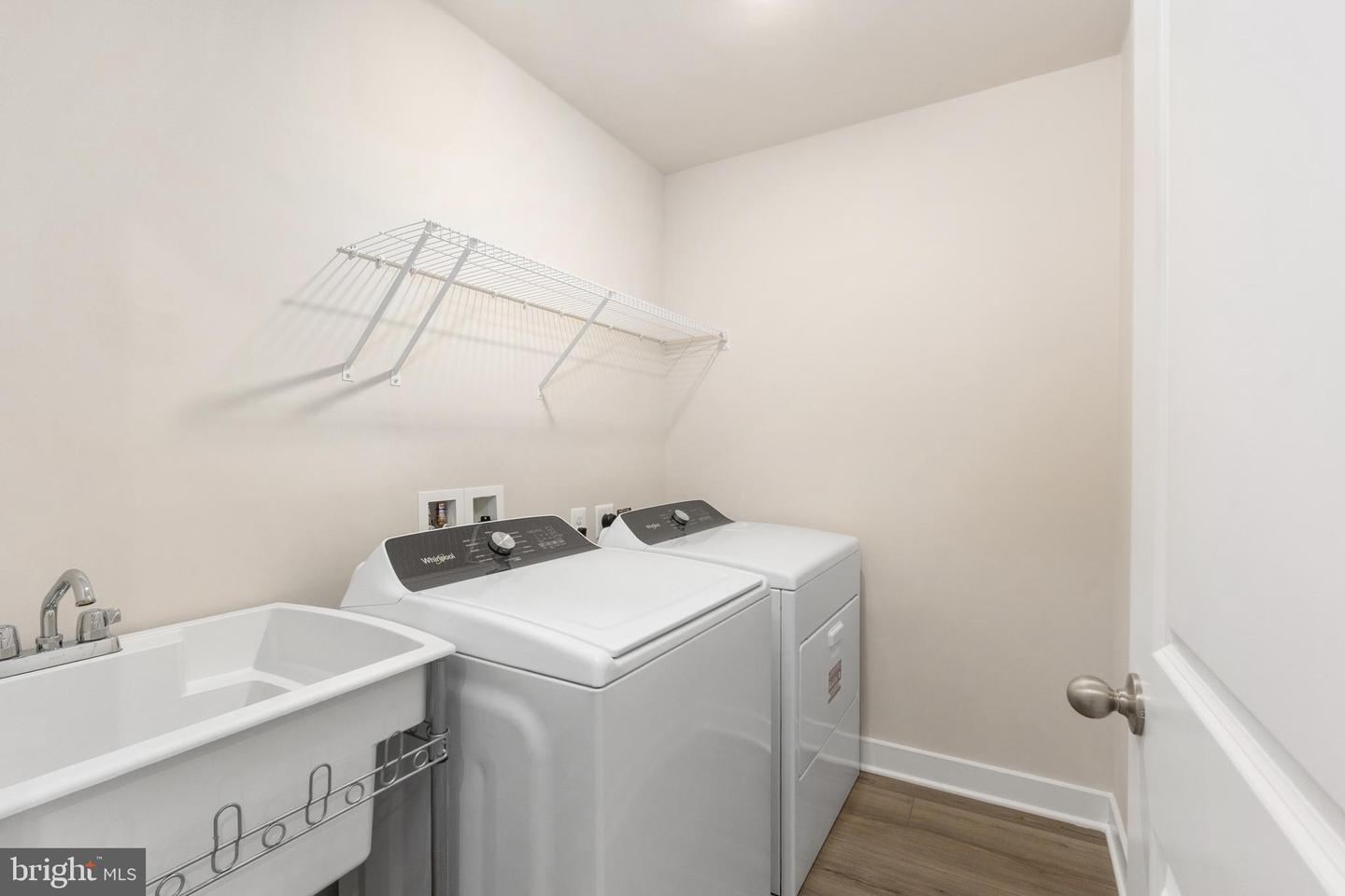 45199 DROWES TER, DULLES, Virginia 20166, 3 Bedrooms Bedrooms, ,2 BathroomsBathrooms,Residential,For sale,45199 DROWES TER,VALO2110018 MLS # VALO2110018 45199 DROWES TER, DULLES, Virginia 20166, 3 Bedrooms Bedrooms, ,2 BathroomsBathrooms,Residential,For sale,45199 DROWES TER,VALO2110018 MLS # VALO2110018