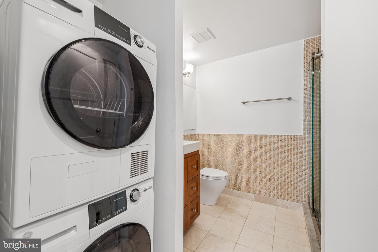 1807 CALIFORNIA ST NW #204, WASHINGTON, District Of Columbia 20009, 2 Bedrooms Bedrooms, ,2 BathroomsBathrooms,Residential,For sale,1807 CALIFORNIA ST NW #204,DCDC2229136 MLS # DCDC2229136 1807 CALIFORNIA ST NW #204, WASHINGTON, District Of Columbia 20009, 2 Bedrooms Bedrooms, ,2 BathroomsBathrooms,Residential,For sale,1807 CALIFORNIA ST NW #204,DCDC2229136 MLS # DCDC2229136