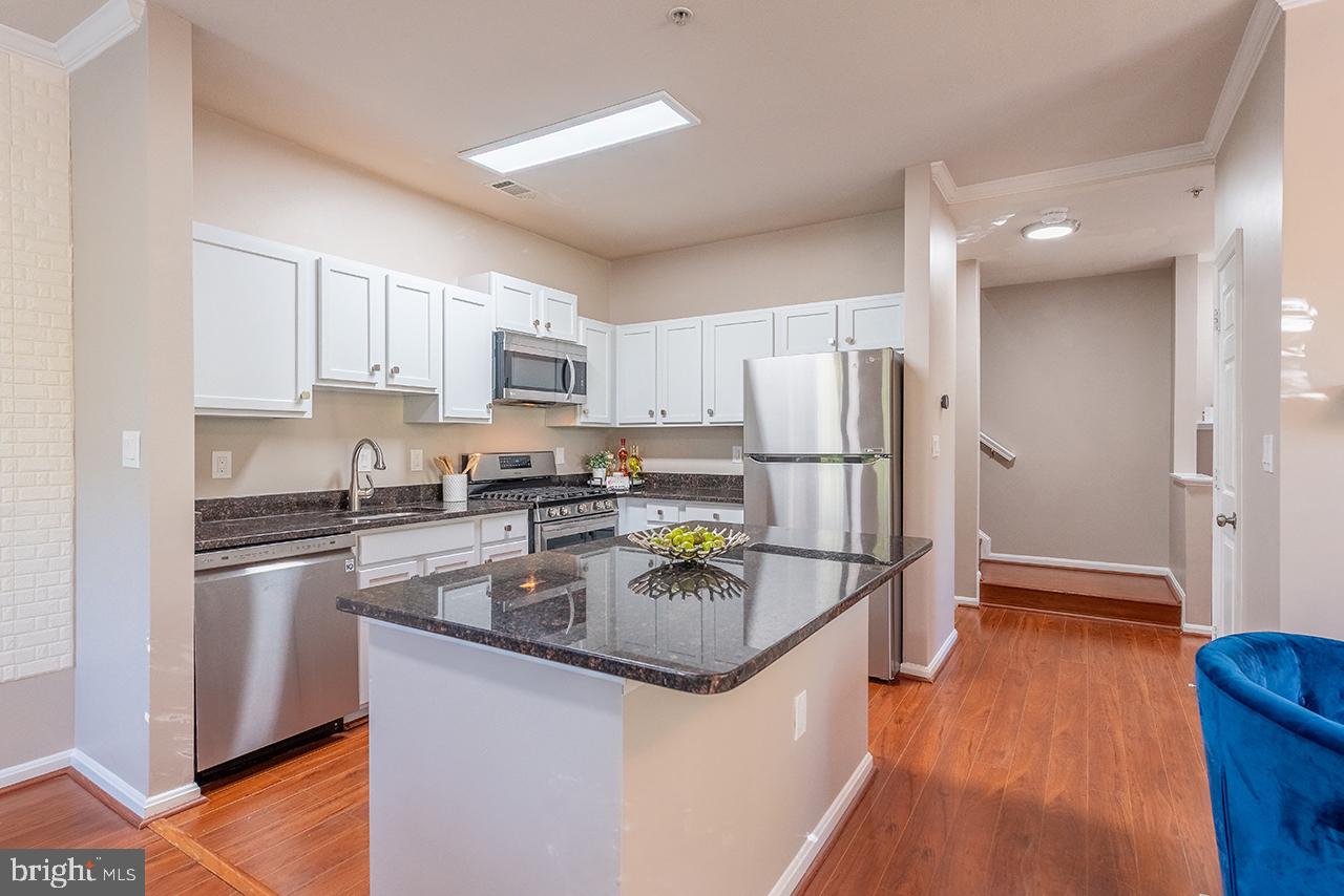 13369 CONNOR DR #T, CENTREVILLE, Virginia 20120, 2 Bedrooms Bedrooms, ,2 BathroomsBathrooms,Residential,For sale,13369 CONNOR DR #T,VAFX2276336 MLS # VAFX2276336 13369 CONNOR DR #T, CENTREVILLE, Virginia 20120, 2 Bedrooms Bedrooms, ,2 BathroomsBathrooms,Residential,For sale,13369 CONNOR DR #T,VAFX2276336 MLS # VAFX2276336