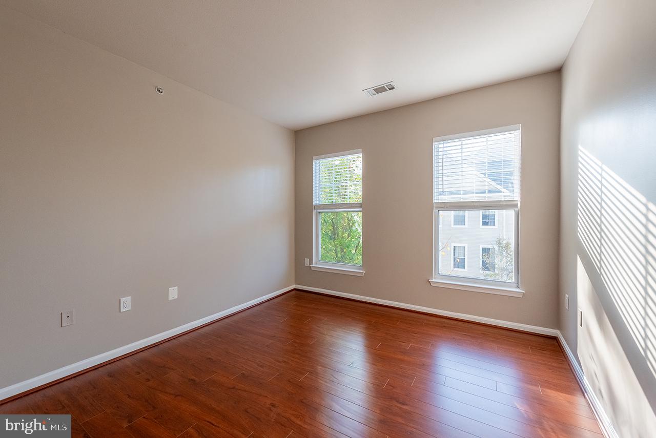 13369 CONNOR DR #T, CENTREVILLE, Virginia 20120, 2 Bedrooms Bedrooms, ,2 BathroomsBathrooms,Residential,For sale,13369 CONNOR DR #T,VAFX2276336 MLS # VAFX2276336 13369 CONNOR DR #T, CENTREVILLE, Virginia 20120, 2 Bedrooms Bedrooms, ,2 BathroomsBathrooms,Residential,For sale,13369 CONNOR DR #T,VAFX2276336 MLS # VAFX2276336