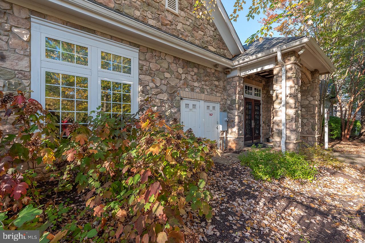 13369 CONNOR DR #T, CENTREVILLE, Virginia 20120, 2 Bedrooms Bedrooms, ,2 BathroomsBathrooms,Residential,For sale,13369 CONNOR DR #T,VAFX2276336 MLS # VAFX2276336 13369 CONNOR DR #T, CENTREVILLE, Virginia 20120, 2 Bedrooms Bedrooms, ,2 BathroomsBathrooms,Residential,For sale,13369 CONNOR DR #T,VAFX2276336 MLS # VAFX2276336