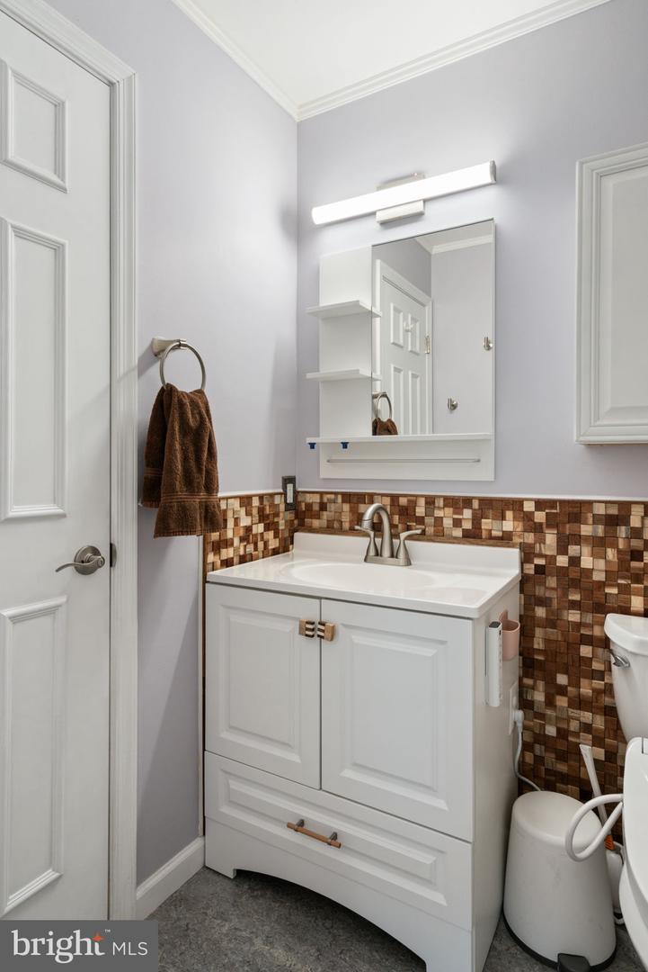 6111 ESSEX HOUSE SQ #B, ALEXANDRIA, Virginia 22310, 2 Bedrooms Bedrooms, 7 Rooms Rooms,1 BathroomBathrooms,Residential,For sale,6111 ESSEX HOUSE SQ #B,VAFX2276360 MLS # VAFX2276360 6111 ESSEX HOUSE SQ #B, ALEXANDRIA, Virginia 22310, 2 Bedrooms Bedrooms, 7 Rooms Rooms,1 BathroomBathrooms,Residential,For sale,6111 ESSEX HOUSE SQ #B,VAFX2276360 MLS # VAFX2276360