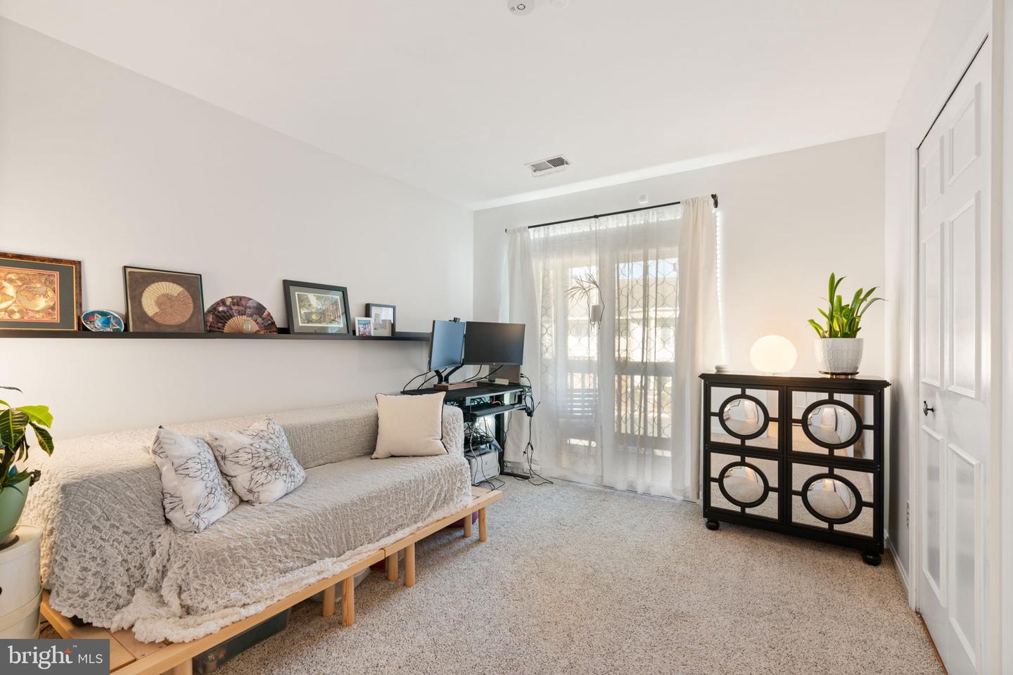 6111 ESSEX HOUSE SQ #B, ALEXANDRIA, Virginia 22310, 2 Bedrooms Bedrooms, 7 Rooms Rooms,1 BathroomBathrooms,Residential,For sale,6111 ESSEX HOUSE SQ #B,VAFX2276360 MLS # VAFX2276360 6111 ESSEX HOUSE SQ #B, ALEXANDRIA, Virginia 22310, 2 Bedrooms Bedrooms, 7 Rooms Rooms,1 BathroomBathrooms,Residential,For sale,6111 ESSEX HOUSE SQ #B,VAFX2276360 MLS # VAFX2276360