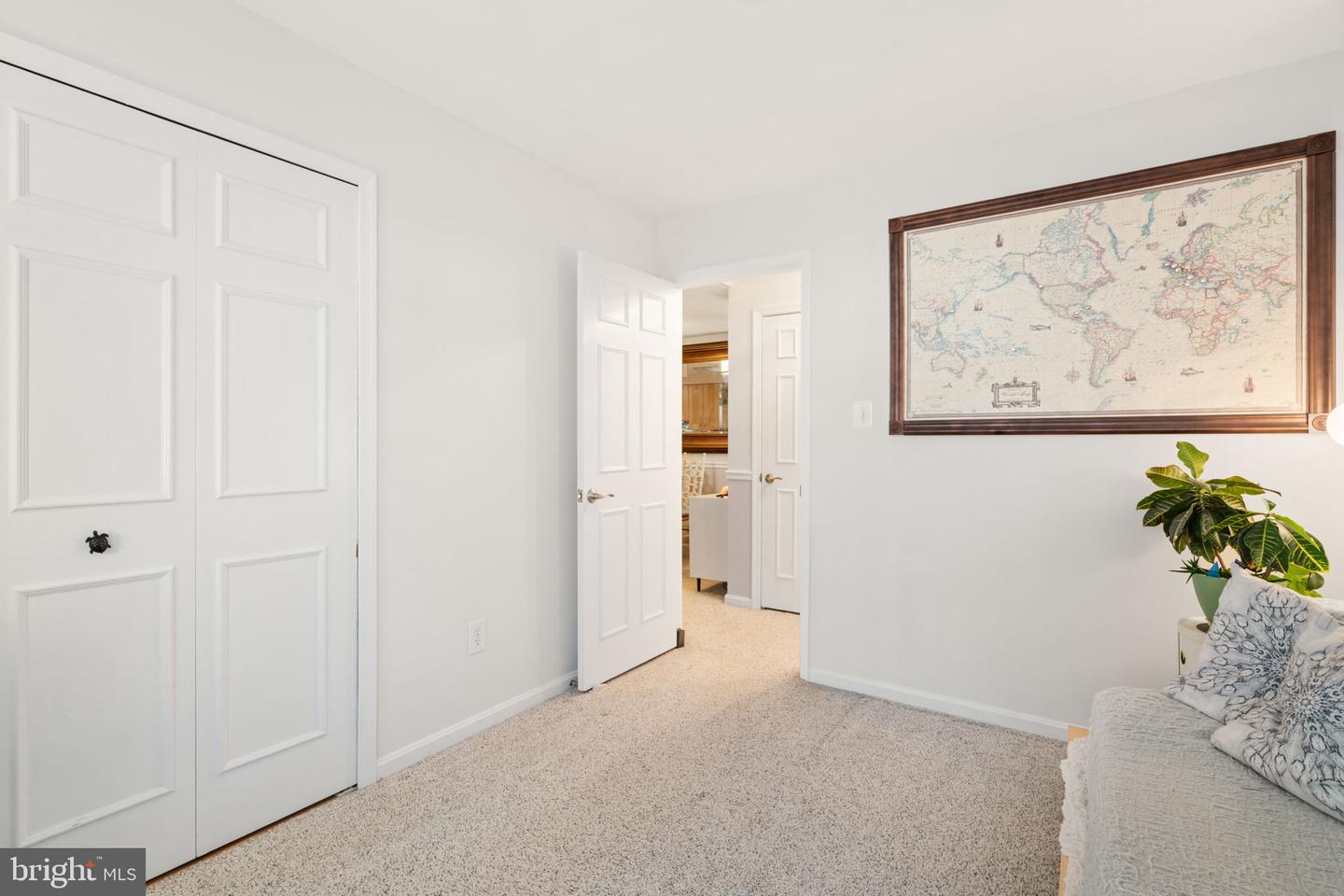 6111 ESSEX HOUSE SQ #B, ALEXANDRIA, Virginia 22310, 2 Bedrooms Bedrooms, 7 Rooms Rooms,1 BathroomBathrooms,Residential,For sale,6111 ESSEX HOUSE SQ #B,VAFX2276360 MLS # VAFX2276360 6111 ESSEX HOUSE SQ #B, ALEXANDRIA, Virginia 22310, 2 Bedrooms Bedrooms, 7 Rooms Rooms,1 BathroomBathrooms,Residential,For sale,6111 ESSEX HOUSE SQ #B,VAFX2276360 MLS # VAFX2276360