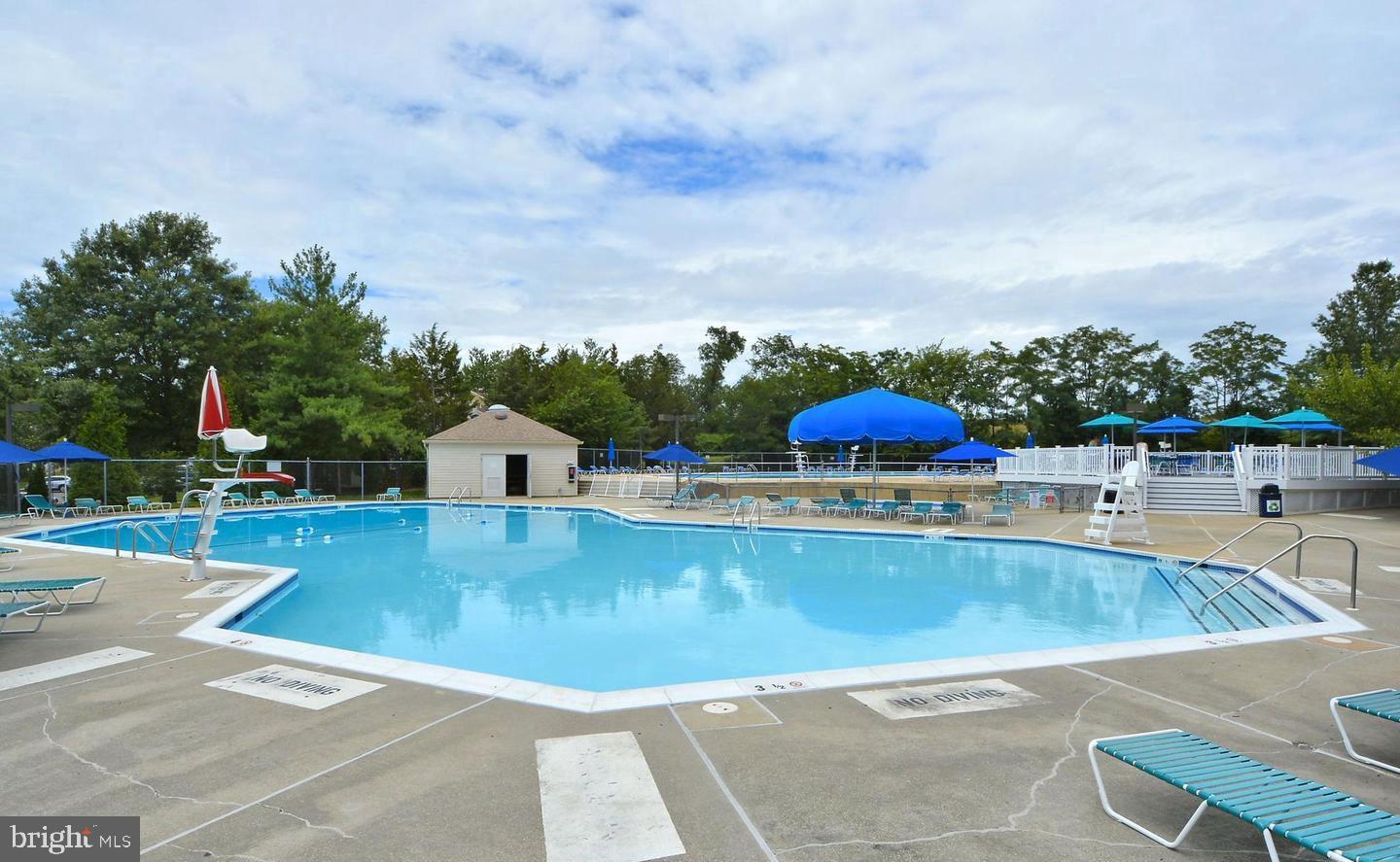 6111 ESSEX HOUSE SQ #B, ALEXANDRIA, Virginia 22310, 2 Bedrooms Bedrooms, 7 Rooms Rooms,1 BathroomBathrooms,Residential,For sale,6111 ESSEX HOUSE SQ #B,VAFX2276360 MLS # VAFX2276360 6111 ESSEX HOUSE SQ #B, ALEXANDRIA, Virginia 22310, 2 Bedrooms Bedrooms, 7 Rooms Rooms,1 BathroomBathrooms,Residential,For sale,6111 ESSEX HOUSE SQ #B,VAFX2276360 MLS # VAFX2276360