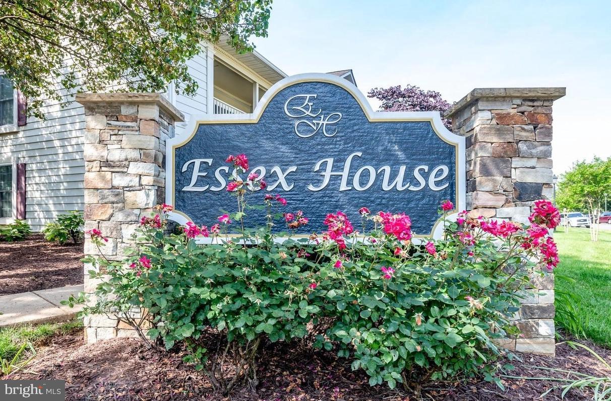 6111 ESSEX HOUSE SQ #B, ALEXANDRIA, Virginia 22310, 2 Bedrooms Bedrooms, 7 Rooms Rooms,1 BathroomBathrooms,Residential,For sale,6111 ESSEX HOUSE SQ #B,VAFX2276360 MLS # VAFX2276360 6111 ESSEX HOUSE SQ #B, ALEXANDRIA, Virginia 22310, 2 Bedrooms Bedrooms, 7 Rooms Rooms,1 BathroomBathrooms,Residential,For sale,6111 ESSEX HOUSE SQ #B,VAFX2276360 MLS # VAFX2276360