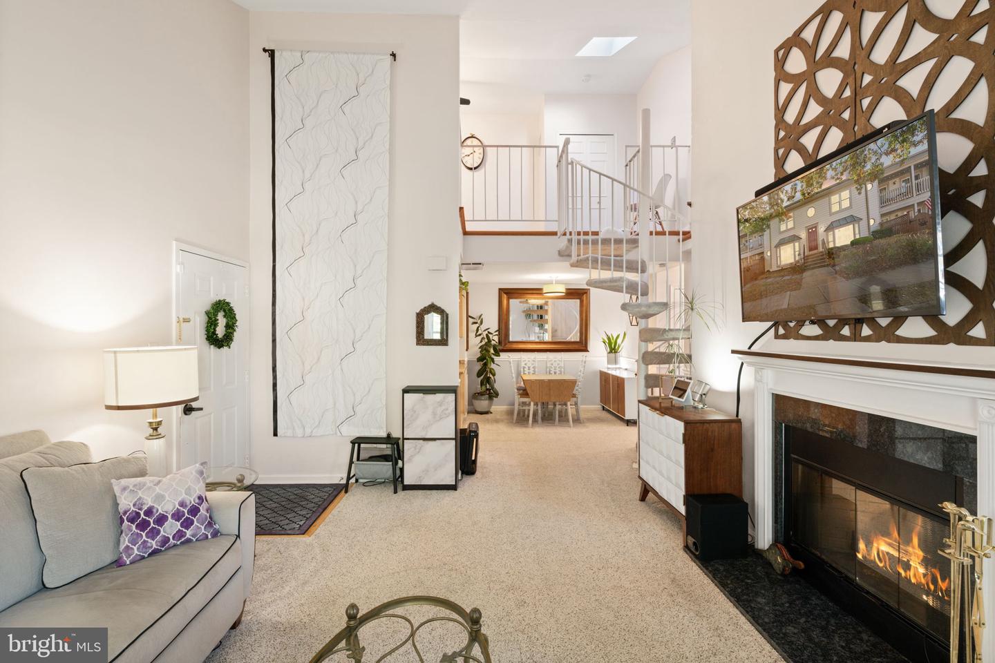 6111 ESSEX HOUSE SQ #B, ALEXANDRIA, Virginia 22310, 2 Bedrooms Bedrooms, 7 Rooms Rooms,1 BathroomBathrooms,Residential,For sale,6111 ESSEX HOUSE SQ #B,VAFX2276360 MLS # VAFX2276360 6111 ESSEX HOUSE SQ #B, ALEXANDRIA, Virginia 22310, 2 Bedrooms Bedrooms, 7 Rooms Rooms,1 BathroomBathrooms,Residential,For sale,6111 ESSEX HOUSE SQ #B,VAFX2276360 MLS # VAFX2276360