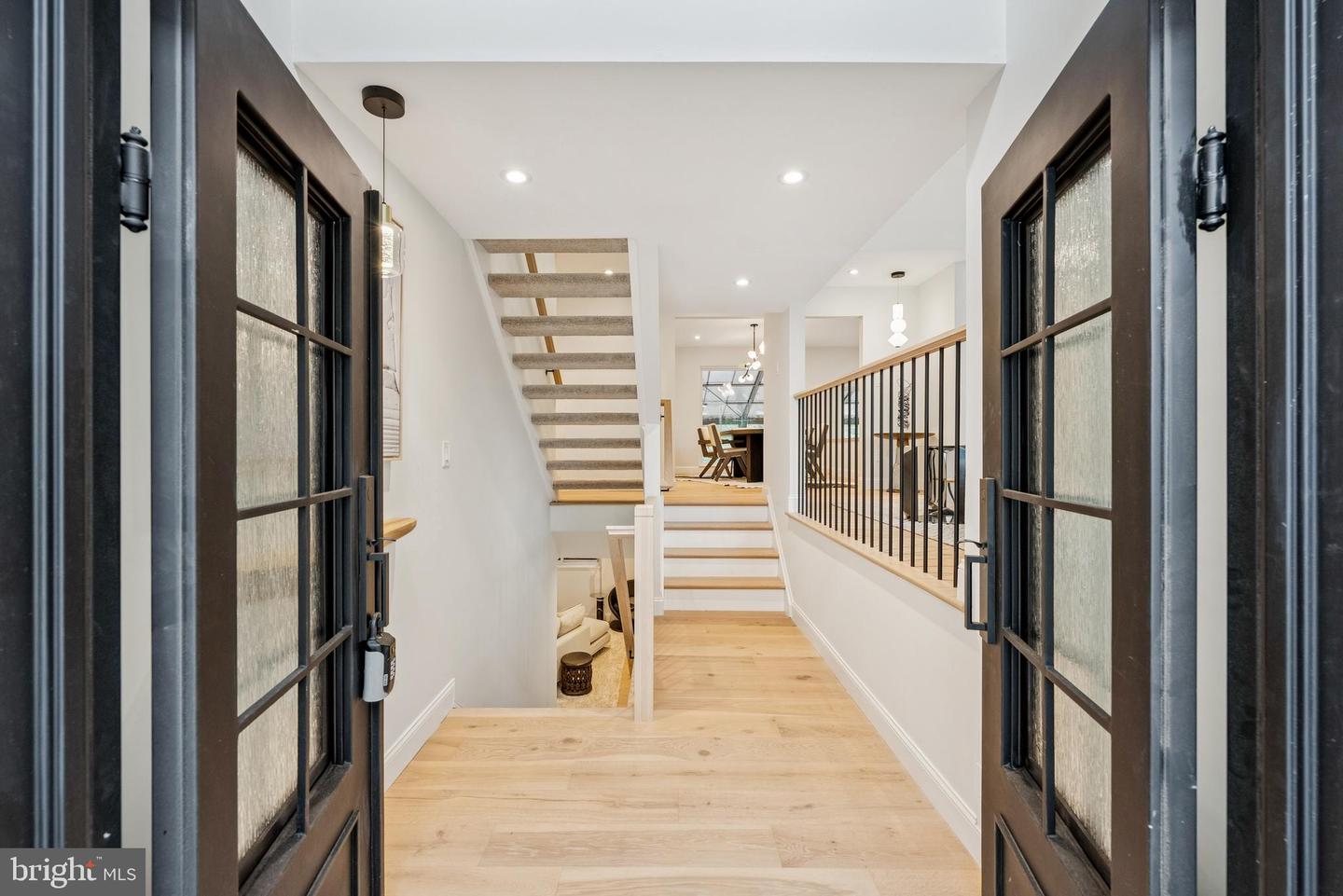 11000 OAKTON WOODS WAY, OAKTON, Virginia 22124, 4 Bedrooms Bedrooms, ,3 BathroomsBathrooms,Residential,For sale,11000 OAKTON WOODS WAY,VAFX2276392 MLS # VAFX2276392 11000 OAKTON WOODS WAY, OAKTON, Virginia 22124, 4 Bedrooms Bedrooms, ,3 BathroomsBathrooms,Residential,For sale,11000 OAKTON WOODS WAY,VAFX2276392 MLS # VAFX2276392